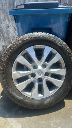 Toyota tundra wheels and tires