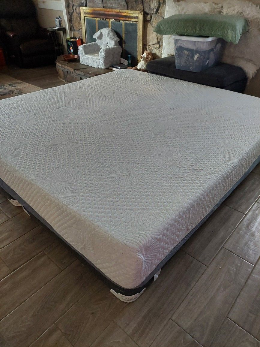 King mattress 