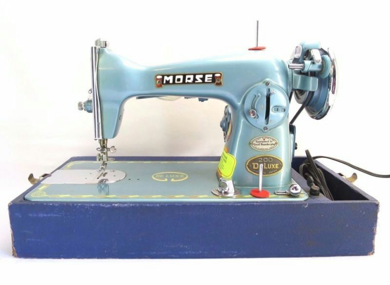 Morse 200 DeLuxe Sewing Machine w/ Foot Pedal 1956