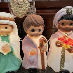 Nativity Set (9 Pieces)