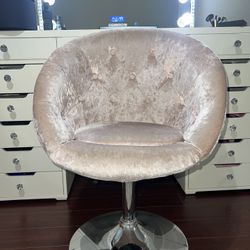 Impression vanity Chair