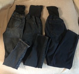 Medium Maternity Jeans Lot