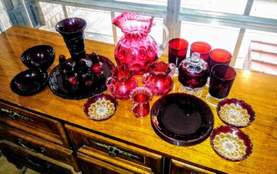 Vintage 80+ yr old Crystal