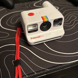 Polaroid go camera 