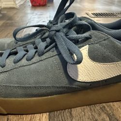 Nike Blazer Low SD Sneakers