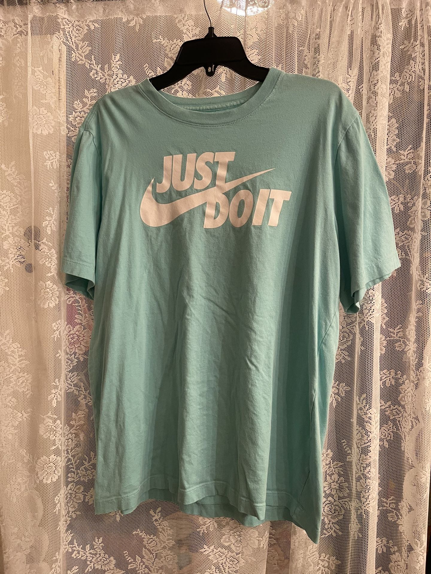 Woman Nike Shirt