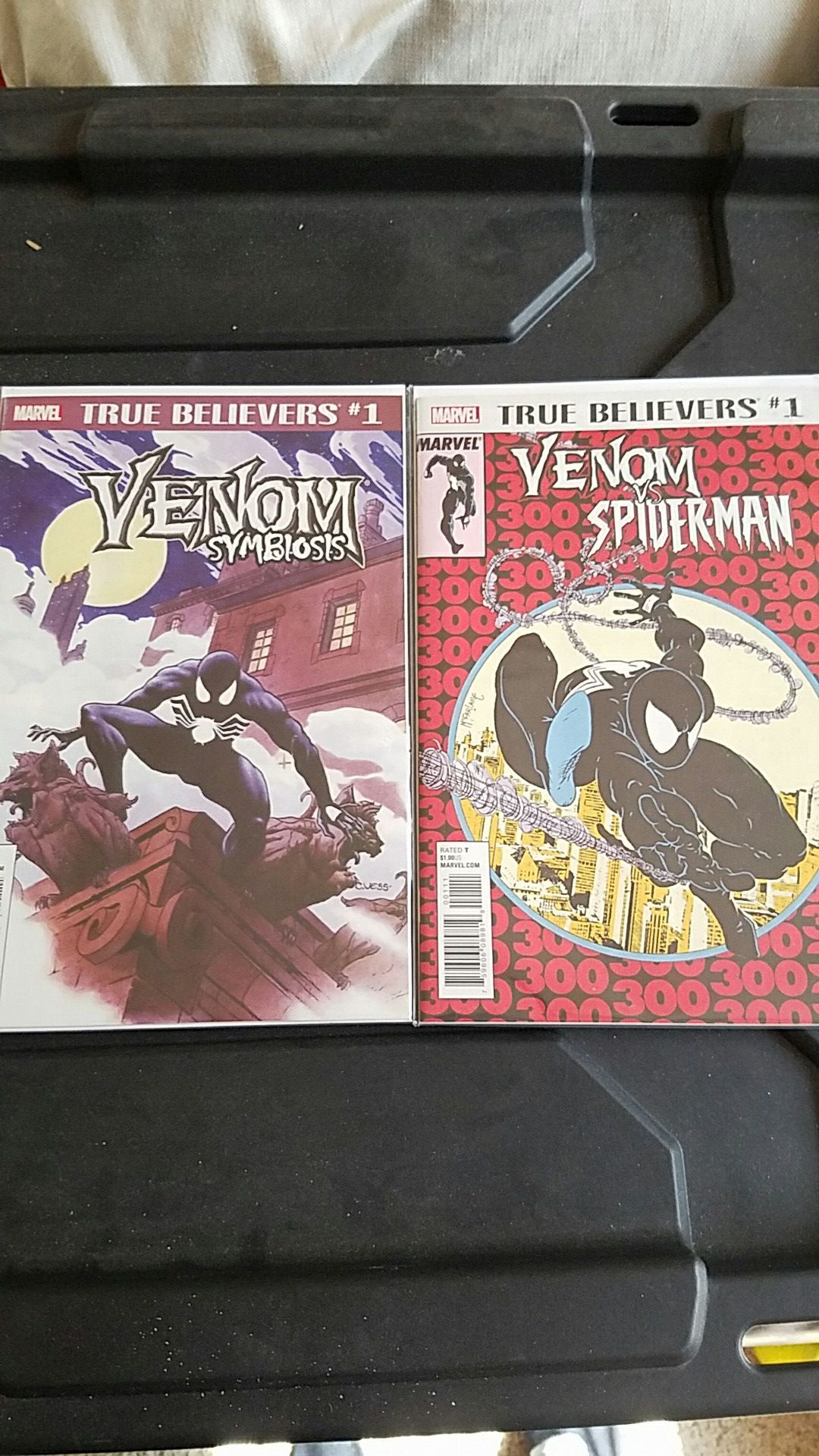 Mcfarlane Marvel comic books 300 spiderman venom symbiosis #1