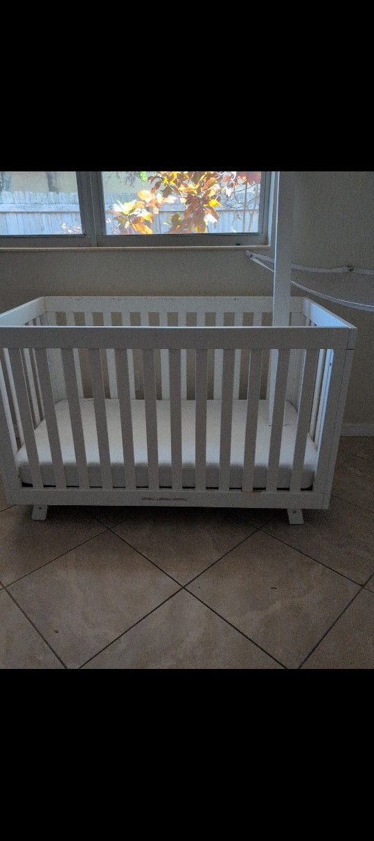 White Crib