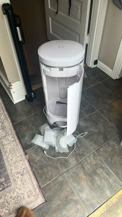 Munchkin UV Diaper Pail