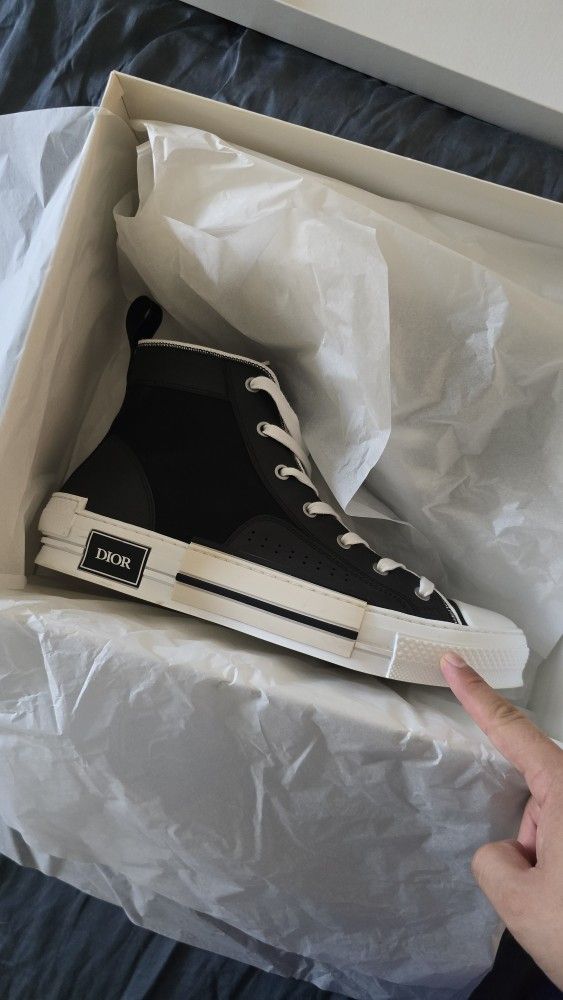 DIOR Men's High Top Sneakers $200 OBO