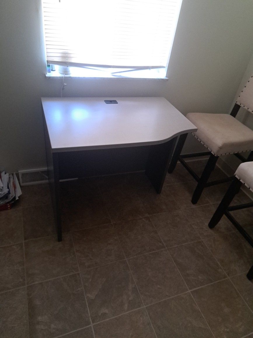 Really Nice Office Desk