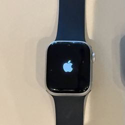 Nike Apple Watch 7 41mm GPS And Cellular 
