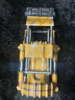 Fallout power fist replica 1:1 with the box