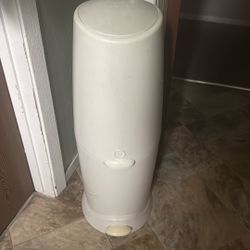 Diaper Genie 