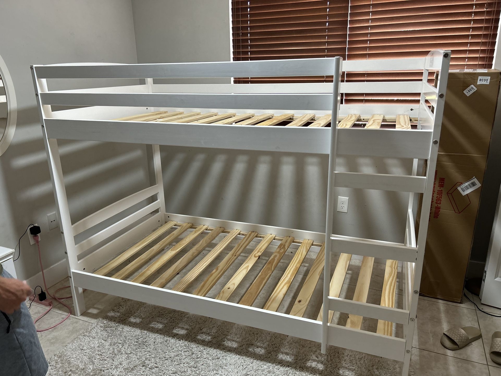 Bunk Bed 