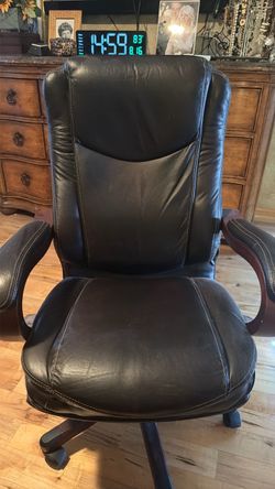 Computer chairs