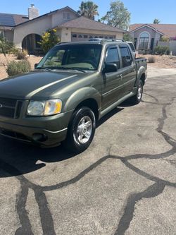 2004 Ford Explorer Sport Trac