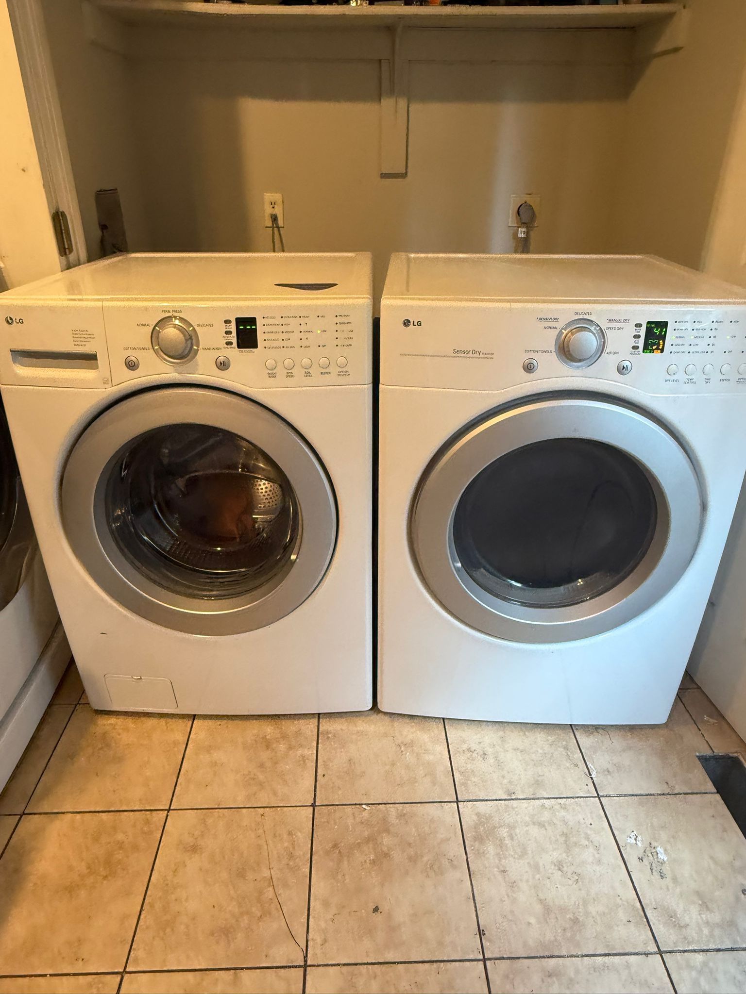 -VERY NICE SET LG EVERYTHING WORK GOOD ONLY $475 FOR THE SET