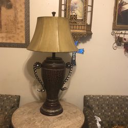 Cobra Lamp