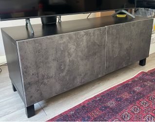 TV stand shelf