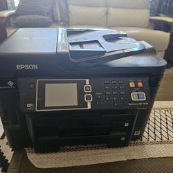 Epson WorkForce WF-3640 Wireless Color All-in-One Inkjet Printer with Scanner and Copier