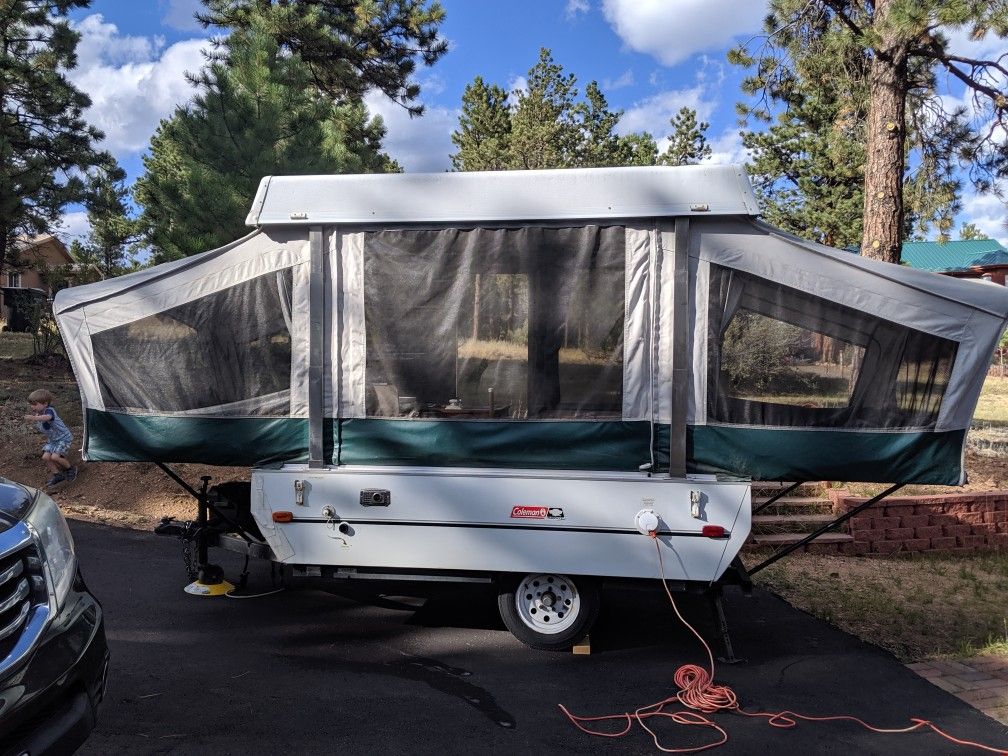 2003 Coleman Taos pop-up tent camper