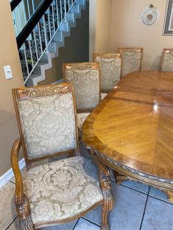 Dinning table and china cabinet with 8 chairs