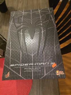 Hotbtoys mms165 spider man 3 black suit with sand man base