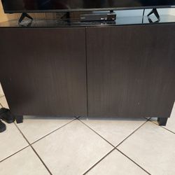 Tv stand/console/ storage cabinet