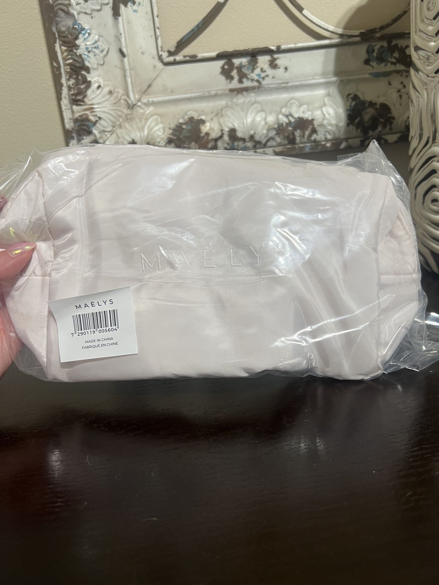 Maelys Cosmetic Bag - New!