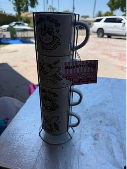 Hello kitty teacup set