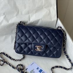 Beautiful Women Handbag