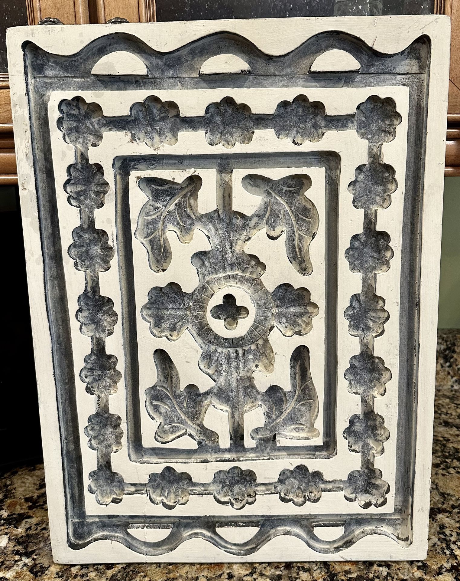 EUC *Rare* Jaipur Hand Caved Solid Whitewashed Wood Panel. 16" × 22'x 1.25" Weight Approx 10lbs