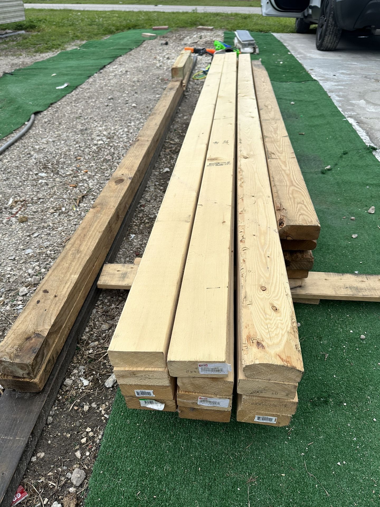 2x4