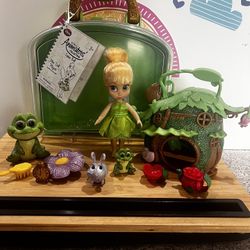 DISNEY  ANIMATOR COLLECTION  TINKERBELL  6 1/2  INCH DOLL - PLAYSET - SOLD EXACTLY AS SHOWN- COLLECTIBLE ITEM