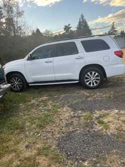 2016 Toyota Sequoia