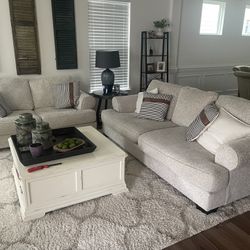 Tweed Couch And Loveseat (coffee tab and rug incl)