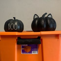 Halloween Decor