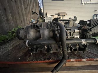 99-06 OEM Delphi Intake Manifold Plenum 4.8L 5.3L 6.0L LS GM $40.00 or best offer