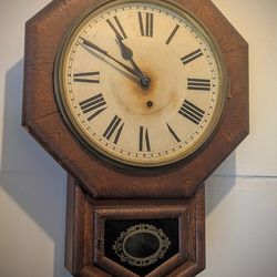 Large beautiful 1800s / early 1900s ANTIQUE ANSONIA REGULATOR WALL CLOCK. RUNS And seems to be working very well.  "SCHOOL HOUSE " STYLE / "OCTAGON 