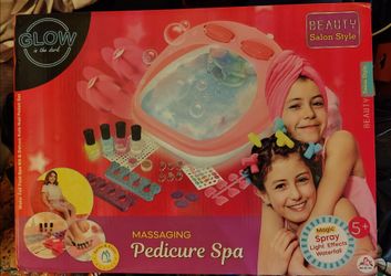 Mei Bo Kai Massaging Pedicure Spa