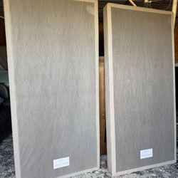 SET OF 2 SPRING BOXES IN EXCELLENT CONDITION ***TEMPUR PEDIC***