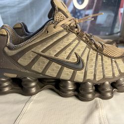 Nike Shox Wo’s Sz 9