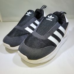 TODDLER ADIDAS SHOES