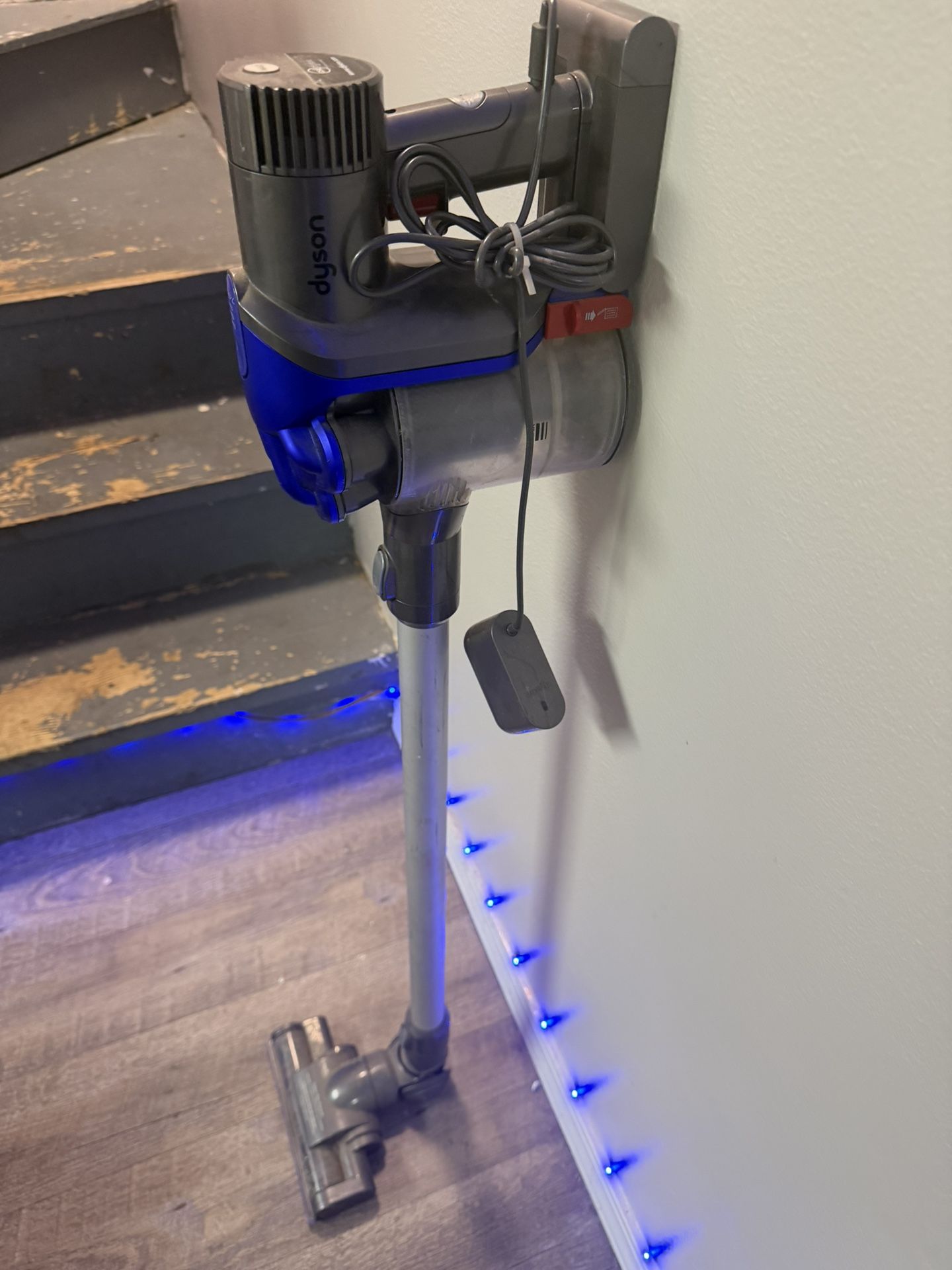 Dyson Cordless Vacuum - Older Model, Still Works Great! - 70 OBO
