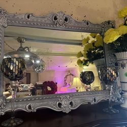 Beaurifull mirror $75