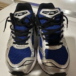 ASICS 