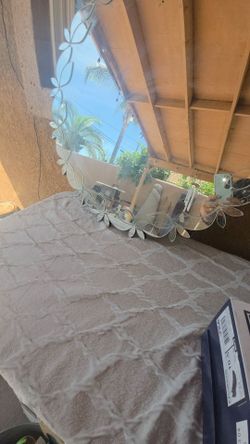 Circle mirror