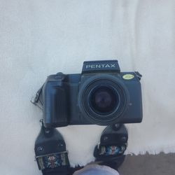 35MM Pentax Sf10 Camera