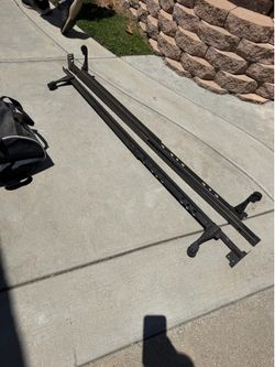 Bed frame - size full